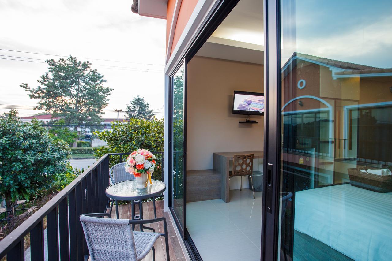 Sata House Boutique Resort Nakhonratchasima Buitenkant foto